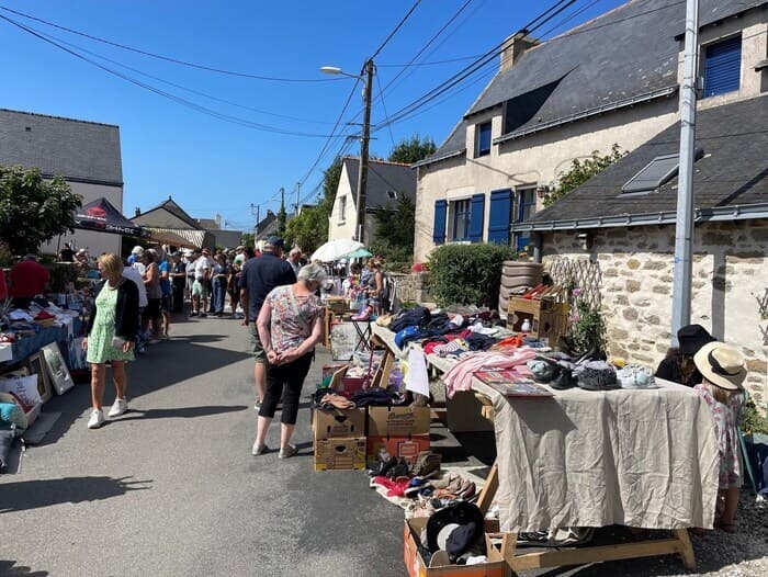 Vide-greniers du village de Queniquen