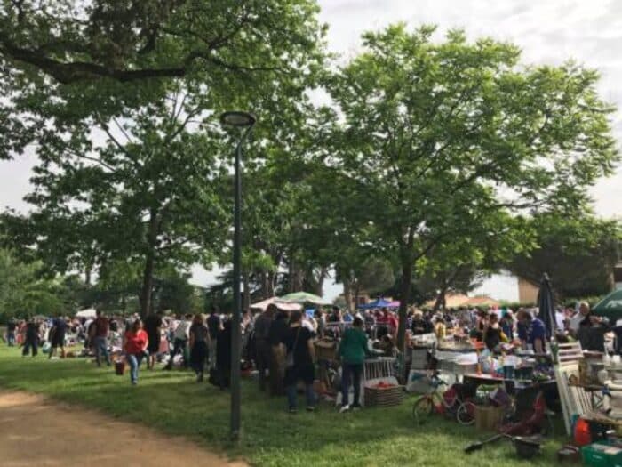 Vide grenier des Scouts & Guides de France de Colomiers
