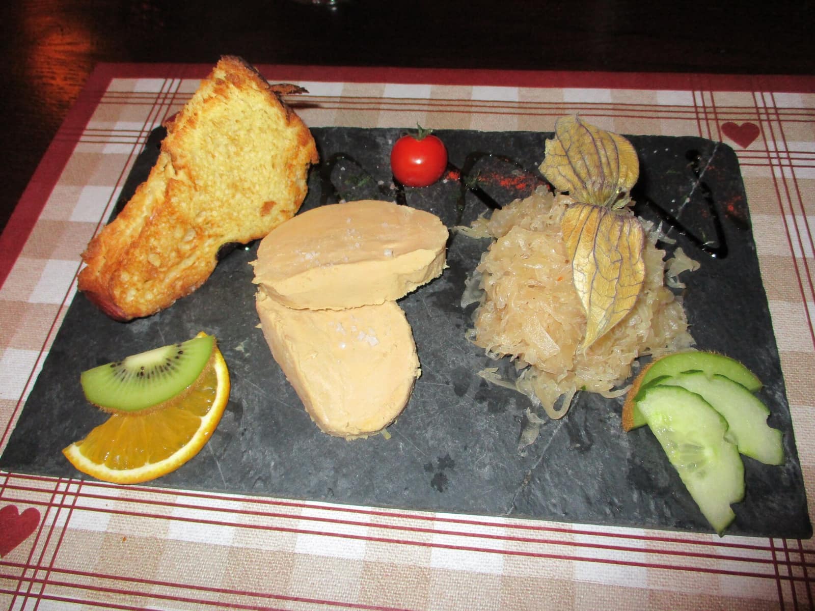 Une assiette de choucroute d'Alsace