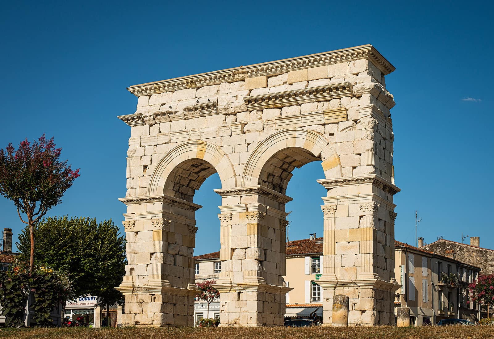 L'arc romain de Germanicus, à Saintes