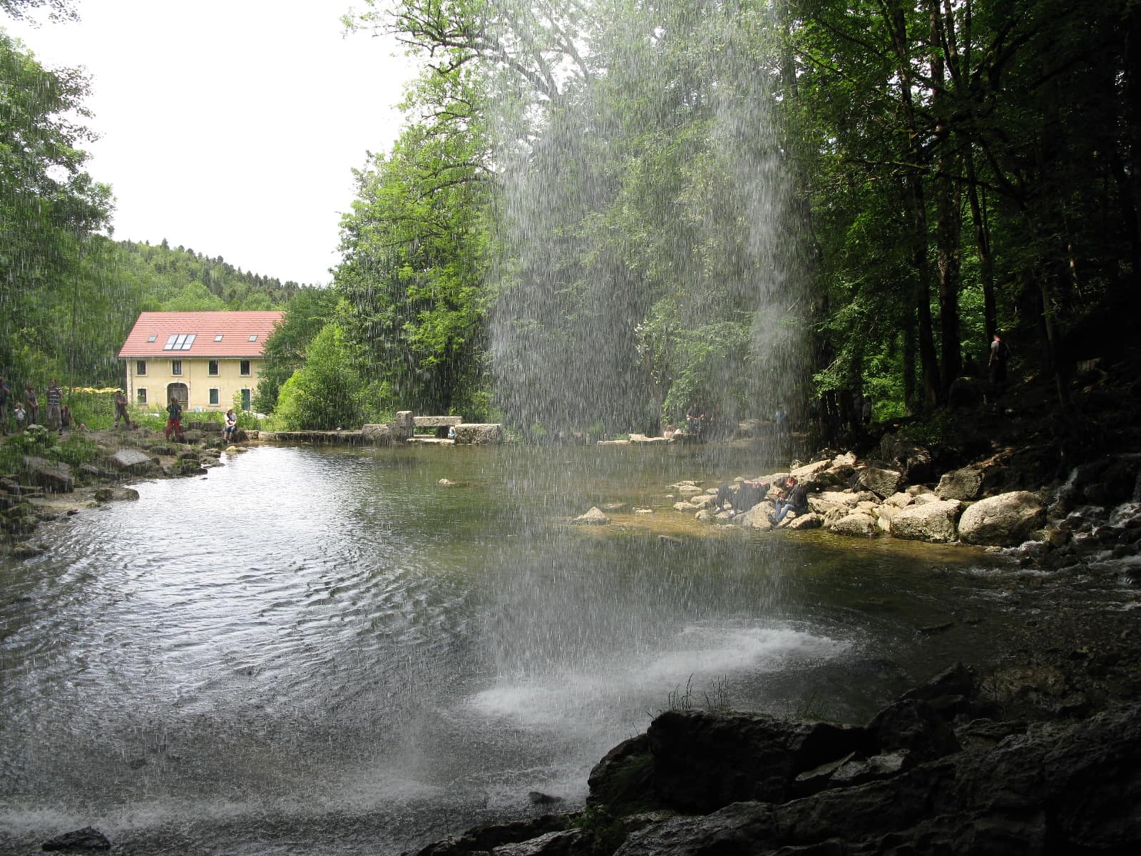 Une chute d'eau des cascades du Hérisson